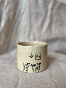 DUŻA CZARKA MAZZAL PIESEK PRZY STOLE