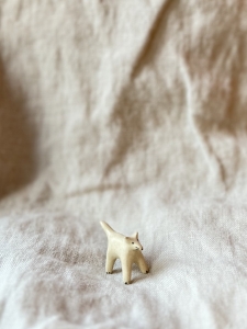 FIGURKA MAŁY PIESEK